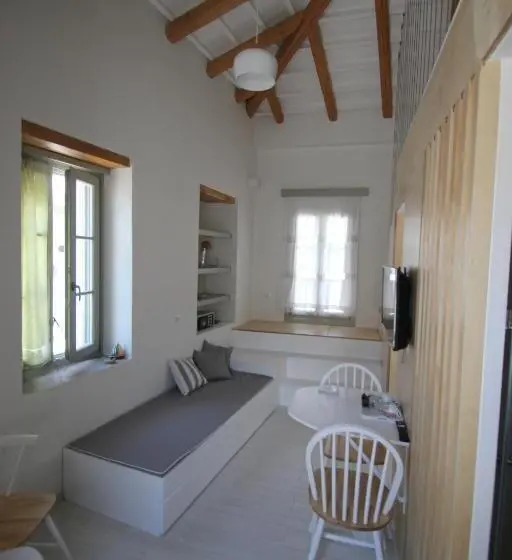 سوییت لوکس, L Anima Boutique Suites