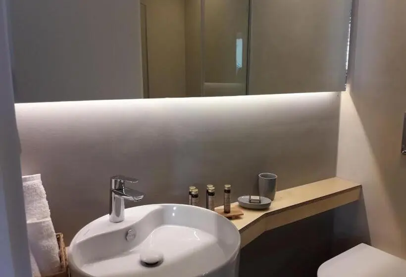 سوییت خانوادگی, L Anima Boutique Suites