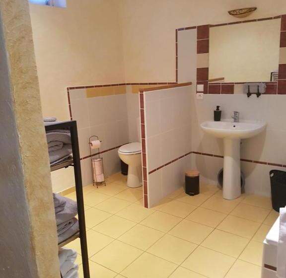 חדר דלוקס, Les Belles Nuits