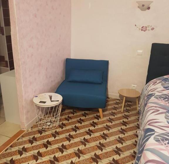 חדר דלוקס, Les Belles Nuits