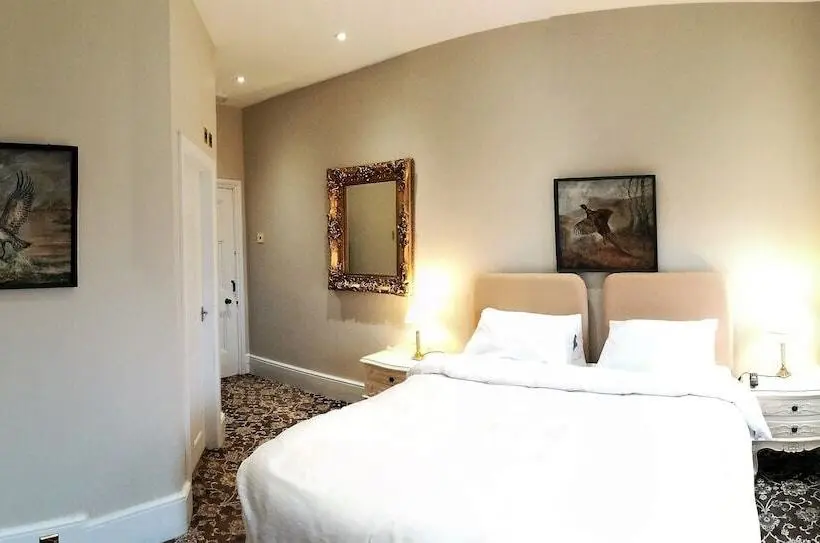 スタンダードルーム, Alfreton Hall
