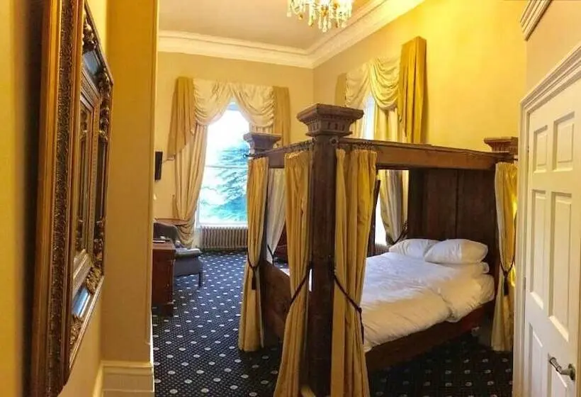 デラックスルーム, Alfreton Hall