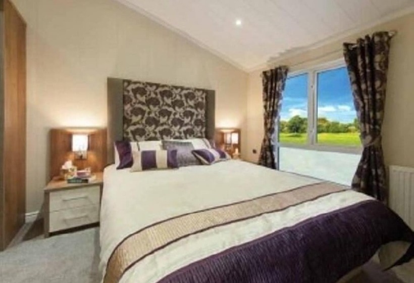 침실 1개 주택, Calloose Holiday Park