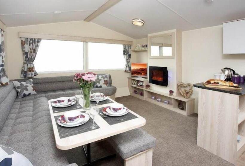 침실 1개 주택, Calloose Holiday Park