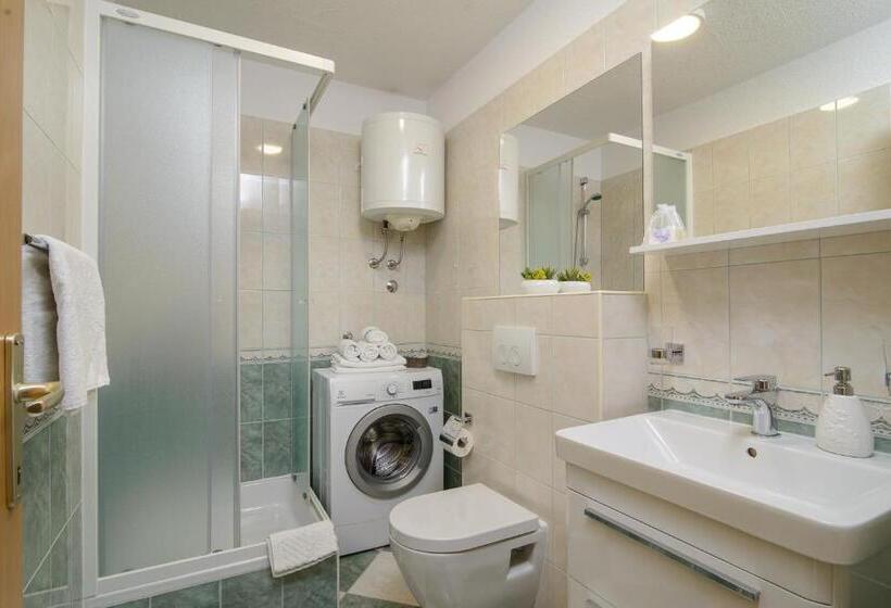 Апартаменты 1 Спальня, Apartments Kasalo