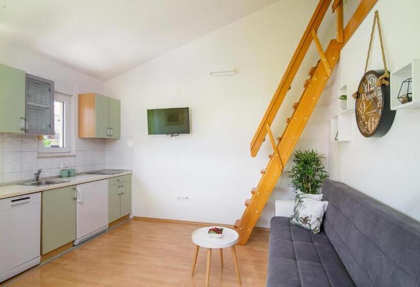 Апартаменты 1 Спальня, Apartments Kasalo