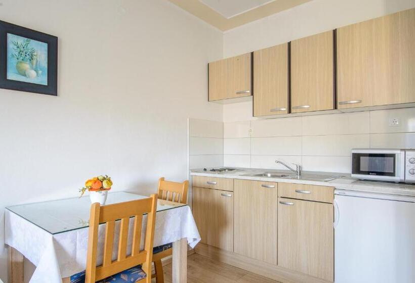 Студио Стандарт с Террасой, Apartments Kasalo