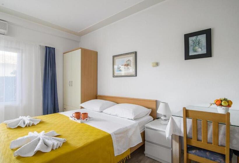 Студио Стандарт с Террасой, Apartments Kasalo