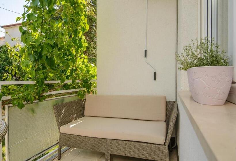 Номер Стандарт с Балконом, Apartments Kasalo