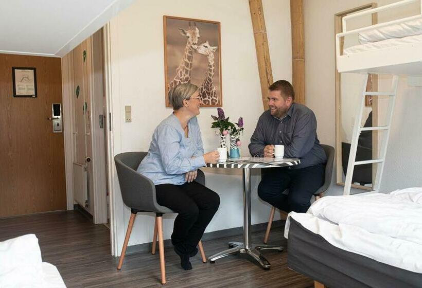 家族用の部屋エコノミー, Givskud Zoo Hostel