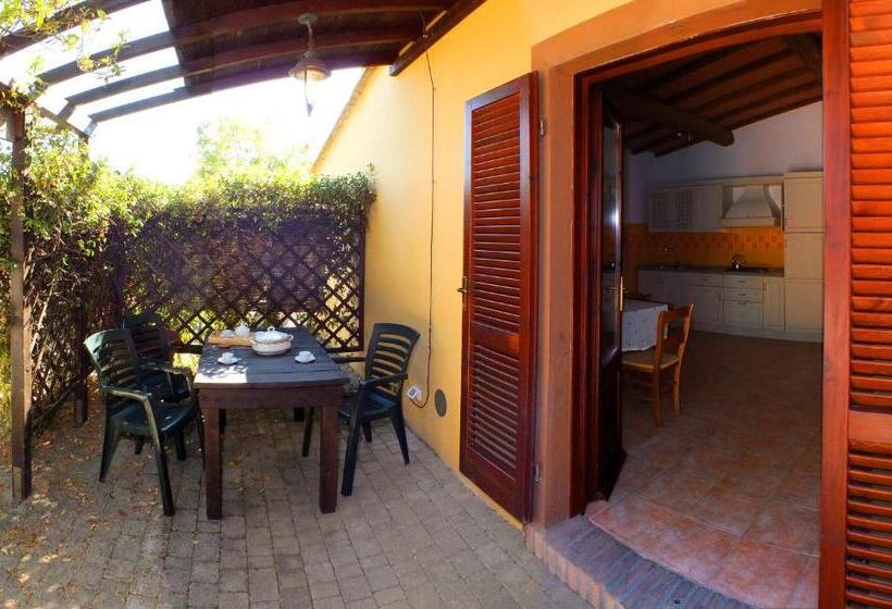 低层单卧公寓, Agriturismo Le Pescine