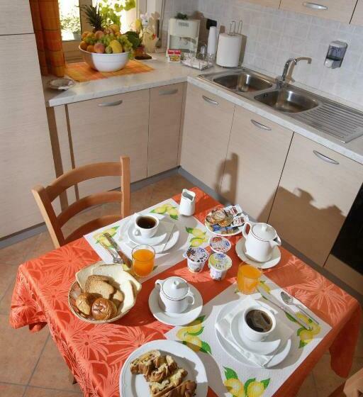 スタンダードルーム, Fontana Vecchia