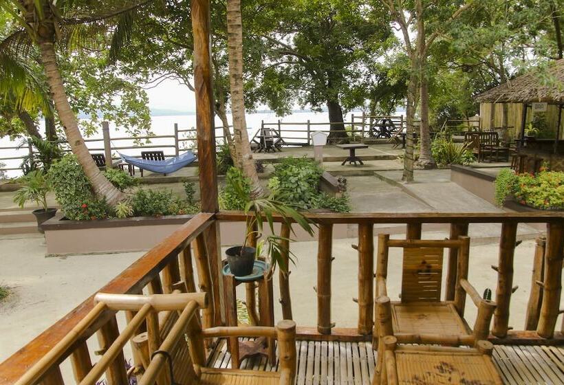 جناح عائلي غرفتين نوم, Isla Hayahay Beach Resort And Restaurant