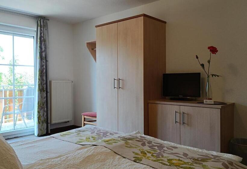 חדר סטנדרט עם מרפסת, Landgasthof Zum Rappen