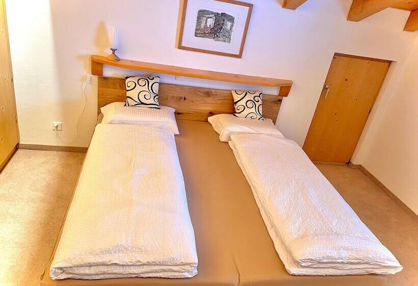 Апартаменты 3 Спальни, Ducan