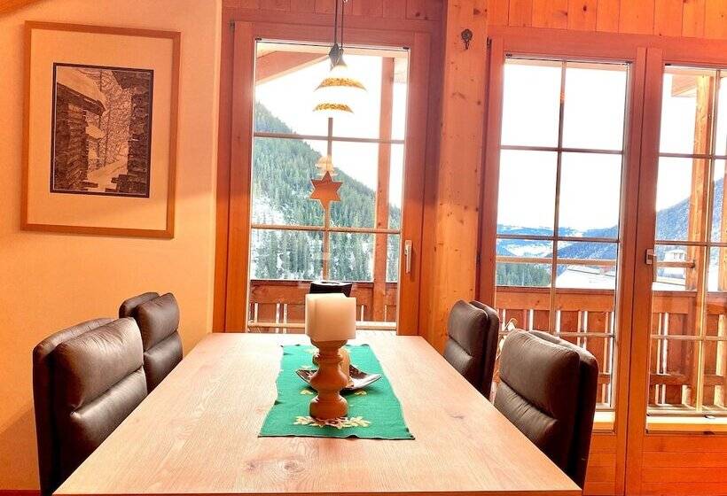 Апартаменты 3 Спальни, Ducan