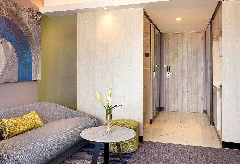 استودیوی سوپریور, Novotel Suites Yogyakarta Malioboro