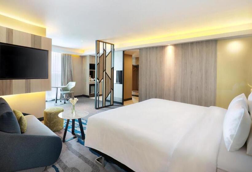 جناح جونيور, Novotel Suites Yogyakarta Malioboro