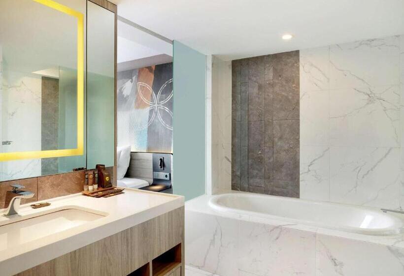 سوییت جونیور, Novotel Suites Yogyakarta Malioboro