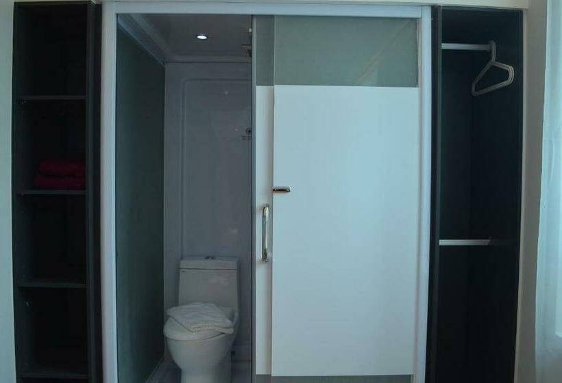 اتاق لوکس خانوادگی, Laman Green The Boutique