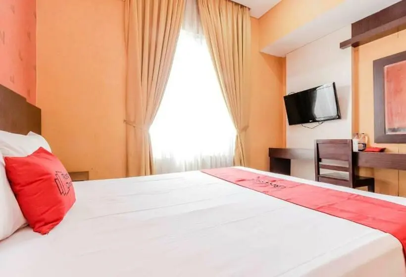 スタンダードルーム, Reddoorz At La Mega Near Pasar Pagi Cirebon