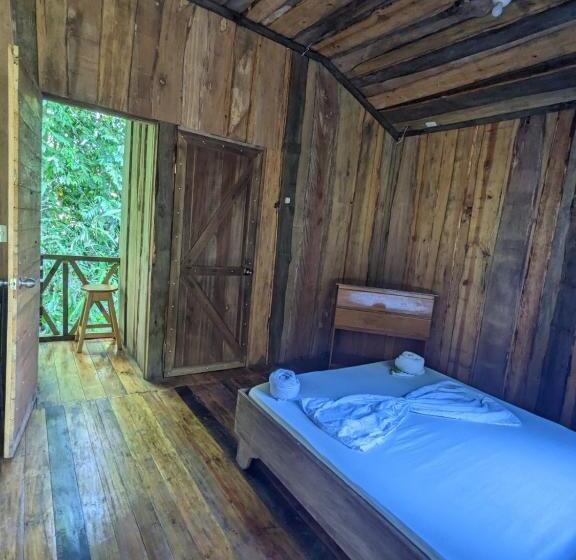 غرفة عائلية مطلّة علي الجبل, Citronela Lodge Corcovado