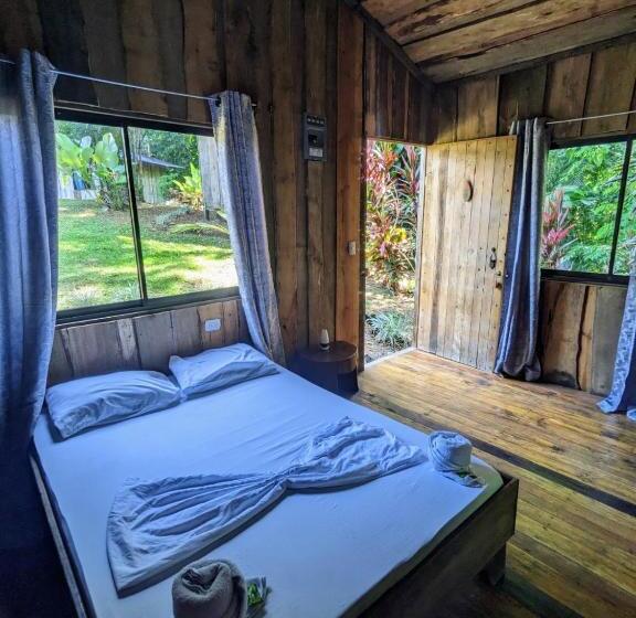 Quarto Familiar Vista Montanha, Citronela Lodge Corcovado