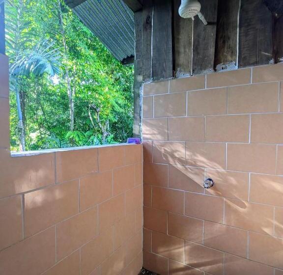 Quarto Triplo Estandar, Citronela Lodge Corcovado