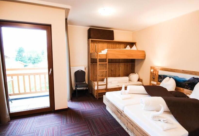 غرفة قياسية ثلاثية, Der Wolkensteinbär