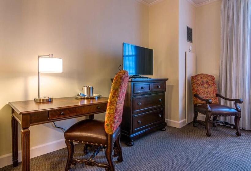 اتاق راحتی سه تخته, Bentley