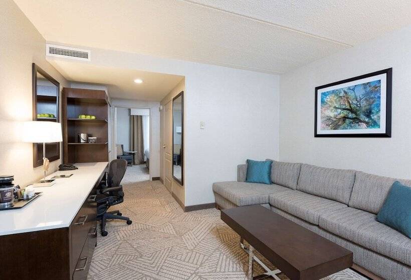 Люкс, Doubletree By Hilton Pleasant Prairie Kenosha