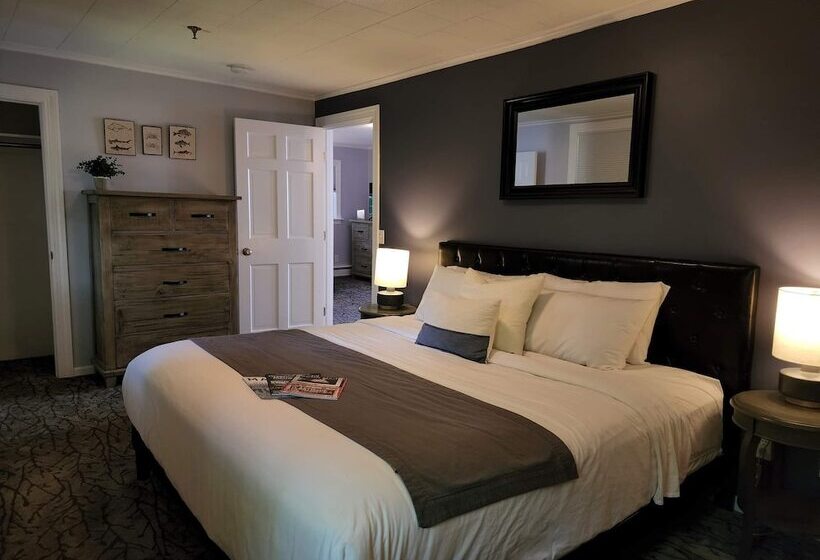 스위트 킹사이즈 침대, Little Fig