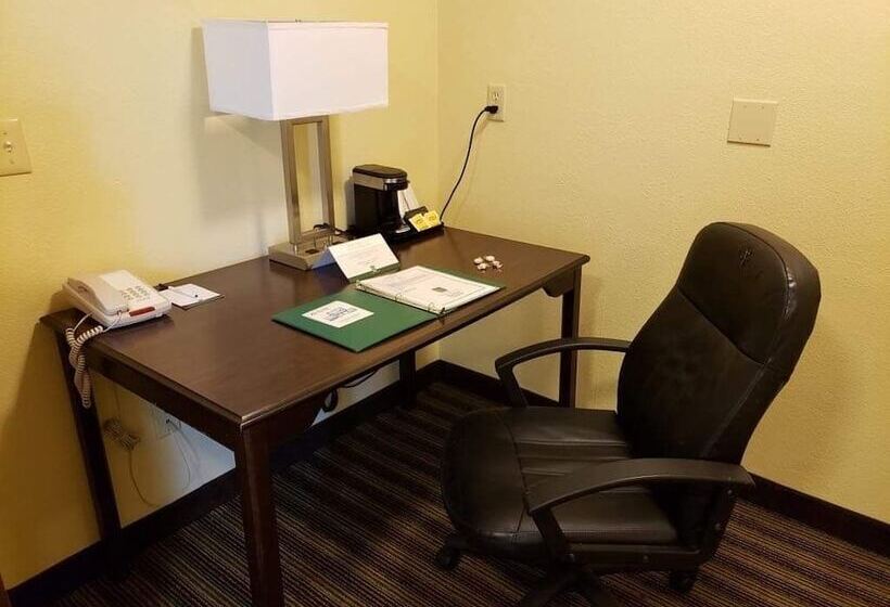 Номер Стандарт 2 Двуспальные Кровати, Quality Inn & Suites Vancouver   Hazel Dell