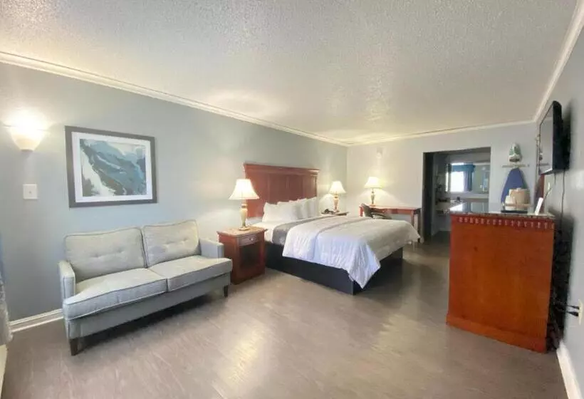 キングサイズベッドのスタンダードルーム, Quarters Inn & Suites