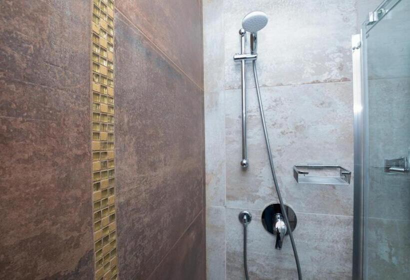 Номер Basic, Baby