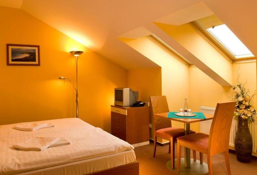 غرفة كلاسيكية ثلاثية, Penzion Franko