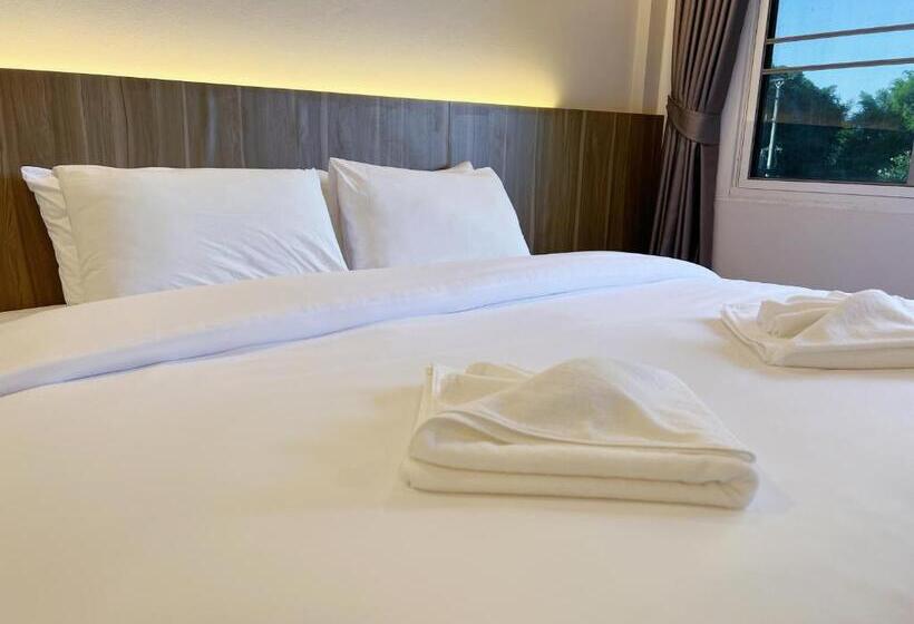 اتاق لوکس, The Space Airport Hotel Chiang Rai
