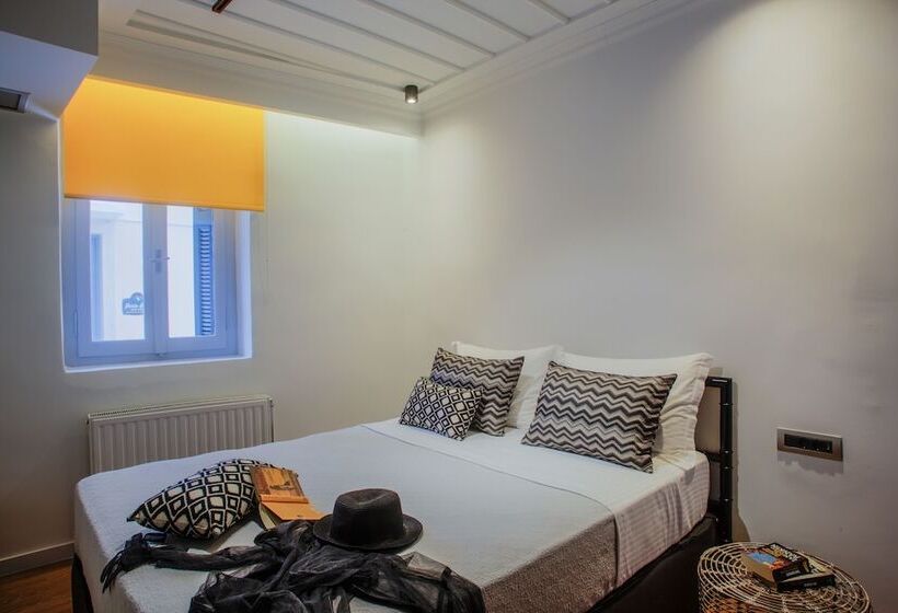 이코노미 룸, Aethra Boutique Rooms