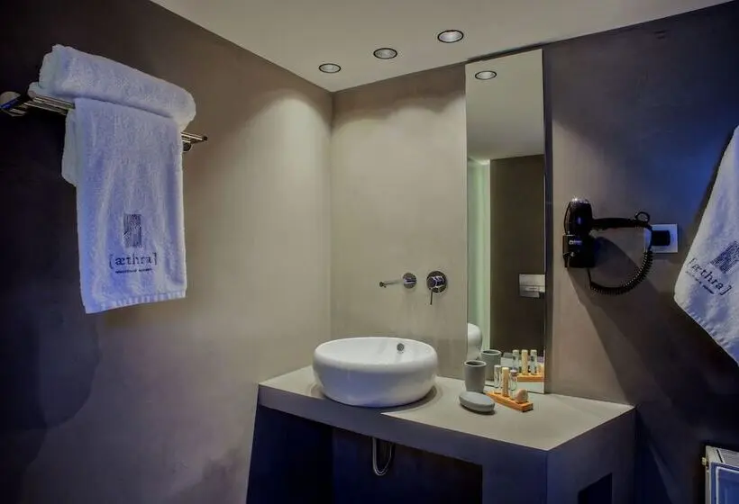 スタンダード4人部屋, Aethra Boutique Rooms