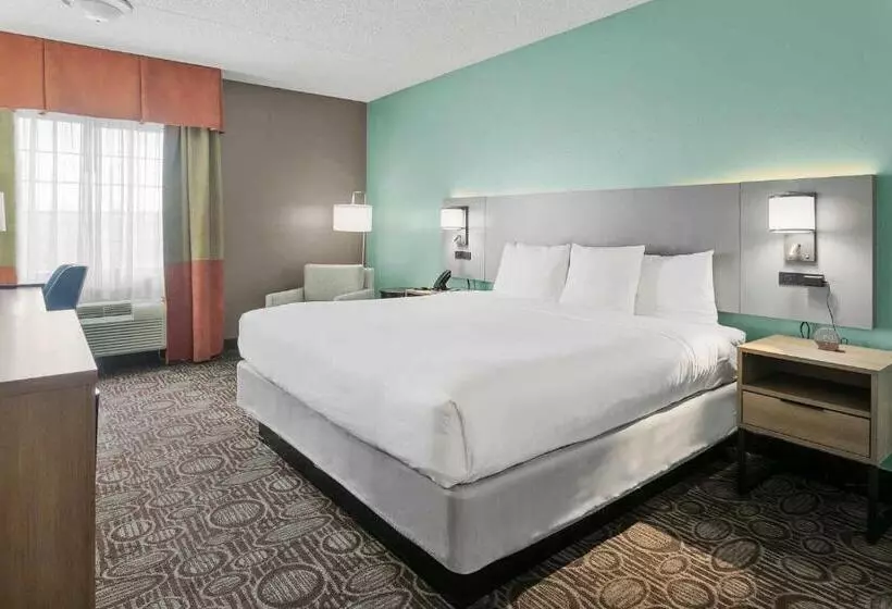 キングサイズベッドのスタンダードルーム, Comfort Inn Chandler  Phoenix South I10