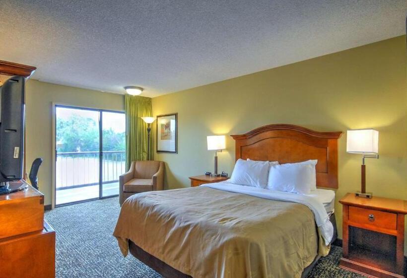 标准间, Quality Inn Big Sky