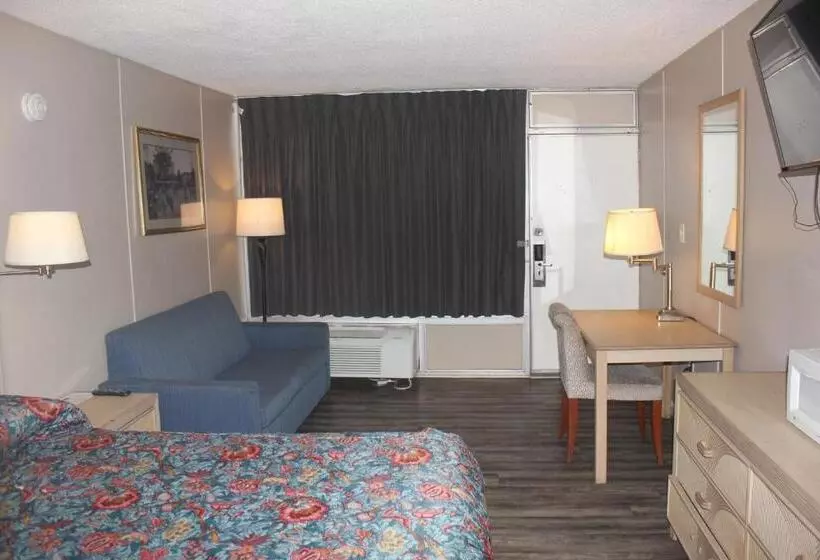 キングサイドベッドのスタンダードワンルーム, Red Carpet Inn  Louisville