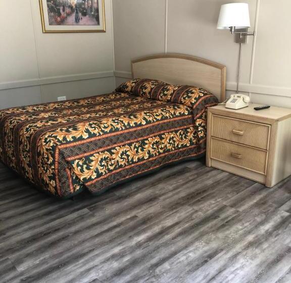 标准间, Red Carpet Inn  Louisville