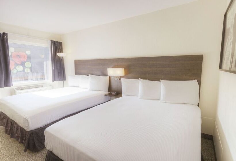 带2个双人床的标准工作室, Steam Plant