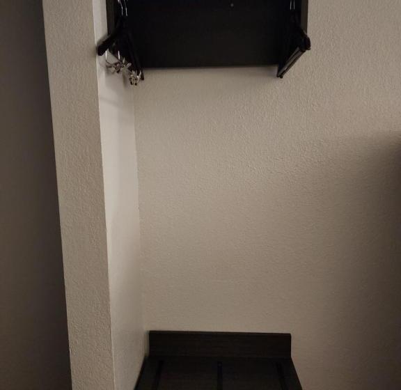 身障者適用スタンダードルーム, Studio 6 Sacramento, Ca   Natomas & Smf Airport