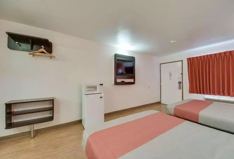 اتاق استاندارد, Motel 6 Brownsville, Tx North