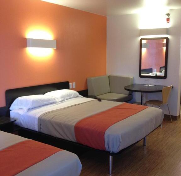 اتاق لوکس, Motel 6 Brownsville, Tx North