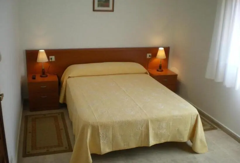 スタンダードルーム, Pension As Termas