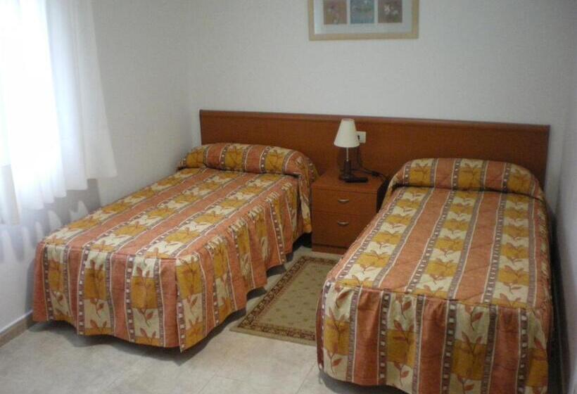 StandaardKamer, Pension As Termas