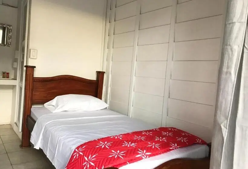 スタンダード4人部屋, Ballena Dorada Lodge